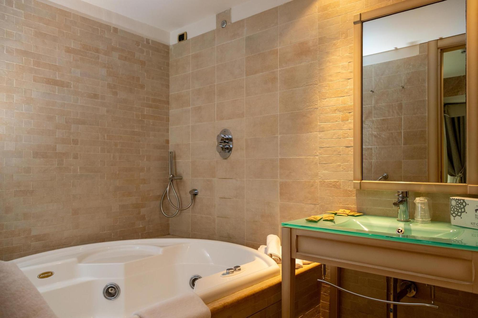Ah Premium Baia Dei Faraglioni Hotel Mattinata Luaran gambar